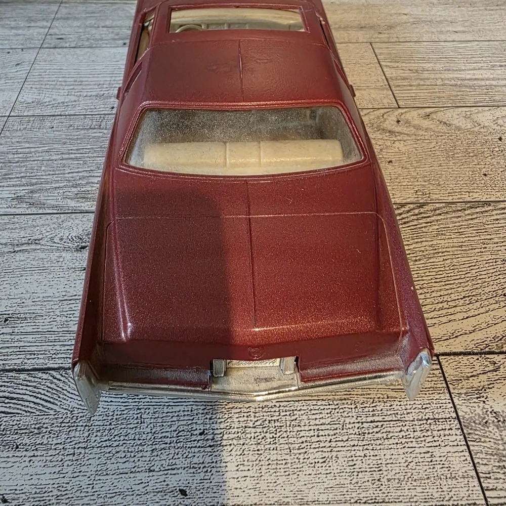 Johan 1976 Cadillac Eldorado Dunbarton  Red Dealer Promo Car